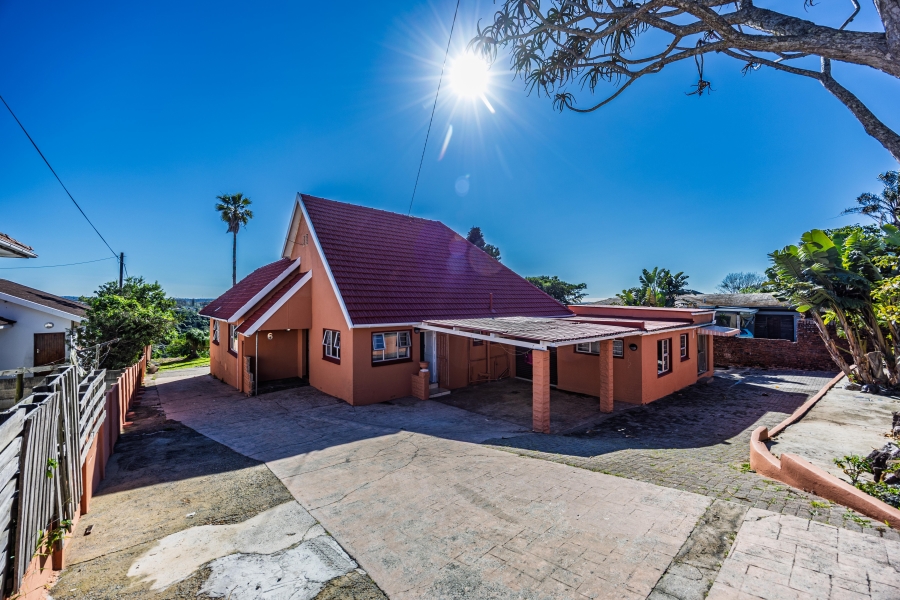 7 Bedroom Property for Sale in Greenfields Eastern Cape
